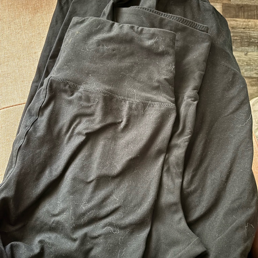 Black High-Waist Leggings